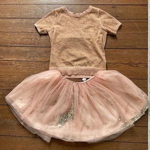 Two piece set (skirt and blouse)